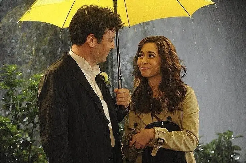 109663-HIMYM-finale-Ted-Tracy-yellow-LbNx
