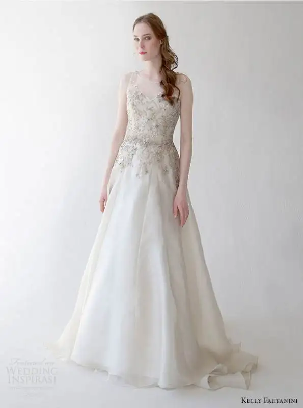 kelly-faetanini-spring-2015-wedding-dress-lucia