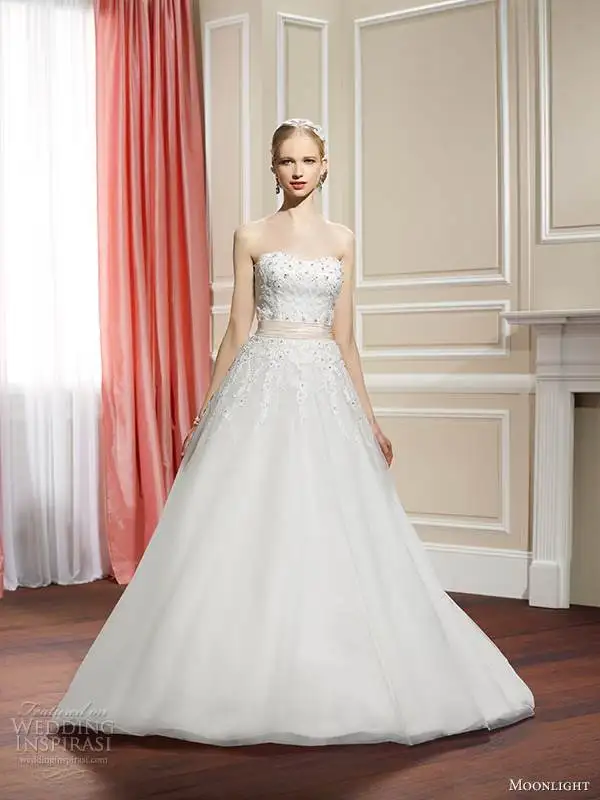 moonlight-collection-fall-2014-wedding-dress-j6318-front-view