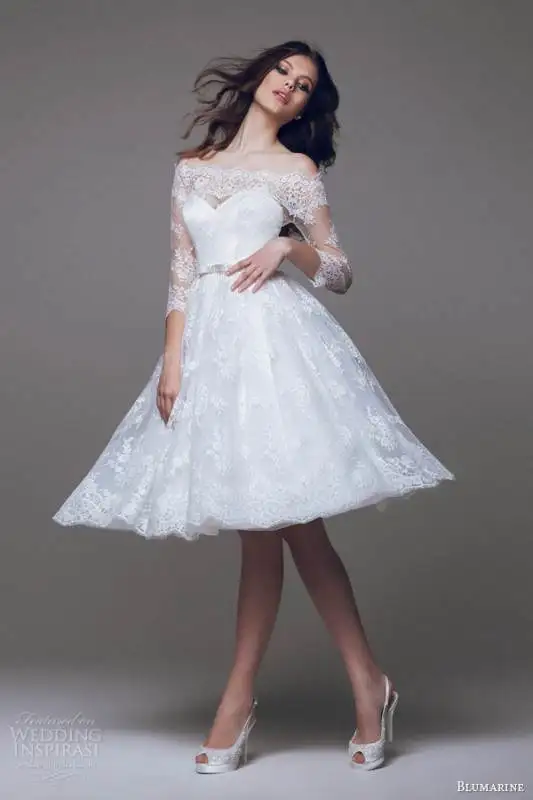 blumarine-bridal-2015-beautiful-short-wedding-dress-off-the-shoulder-lace-sleeves-533x800